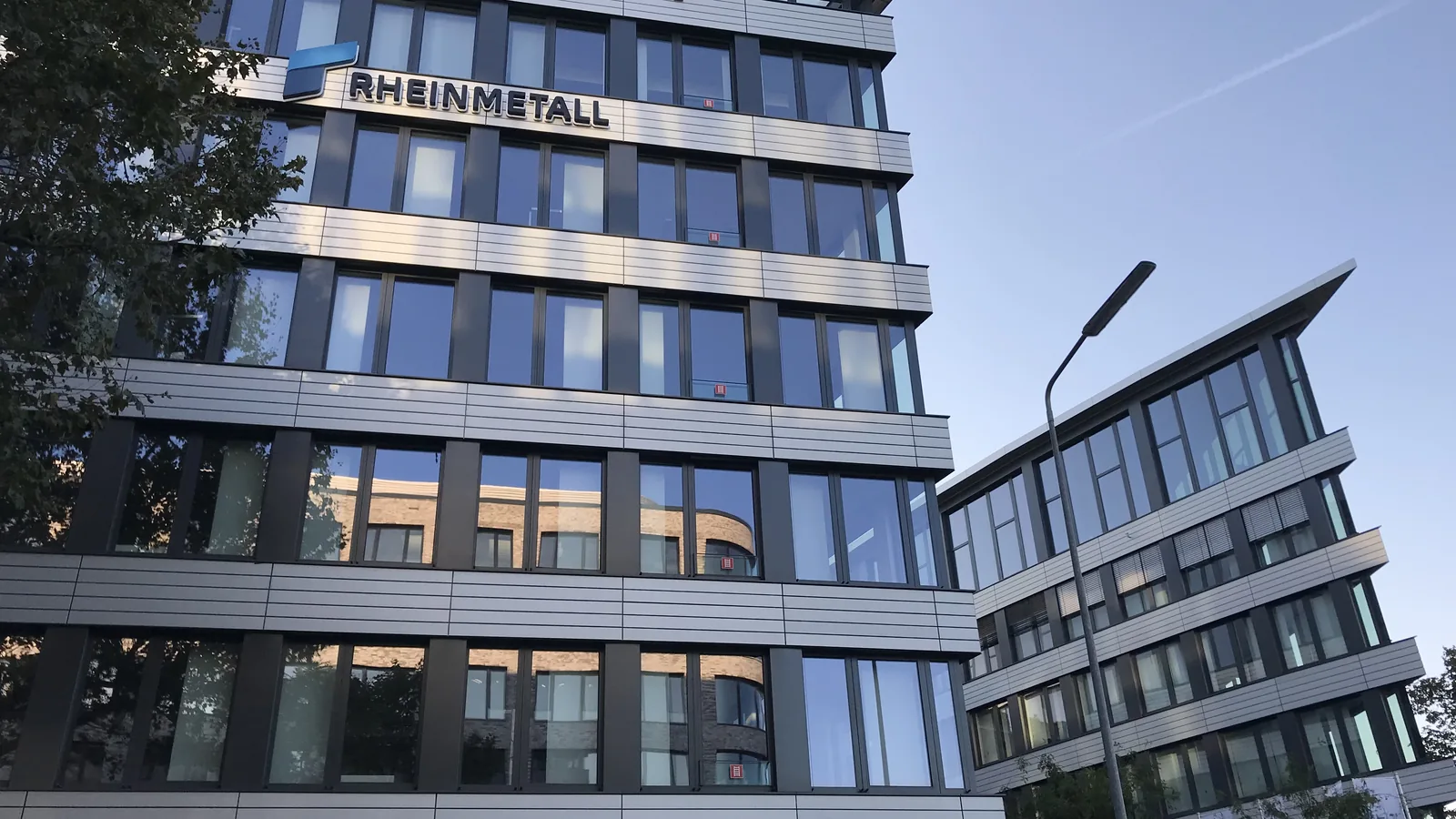 Rheinmetall cae un 3% por la cumbre que propone Putin