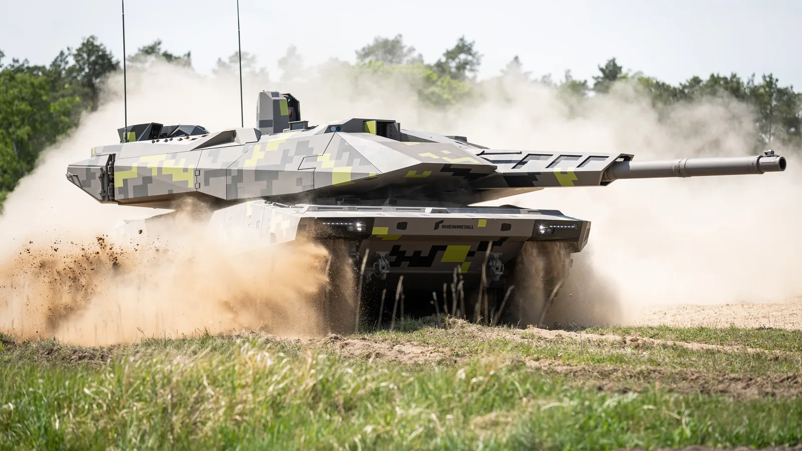 Rheinmetall: UBS recorta su precio objetivo a 1.360 €