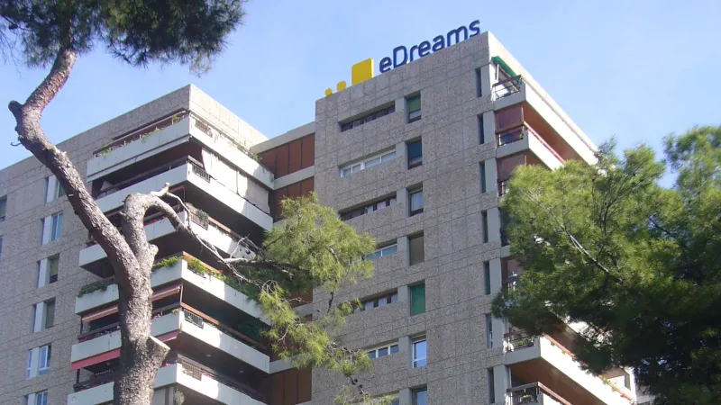 eDreams: qué significa la bajada de posiciones cortas al 3,12 %